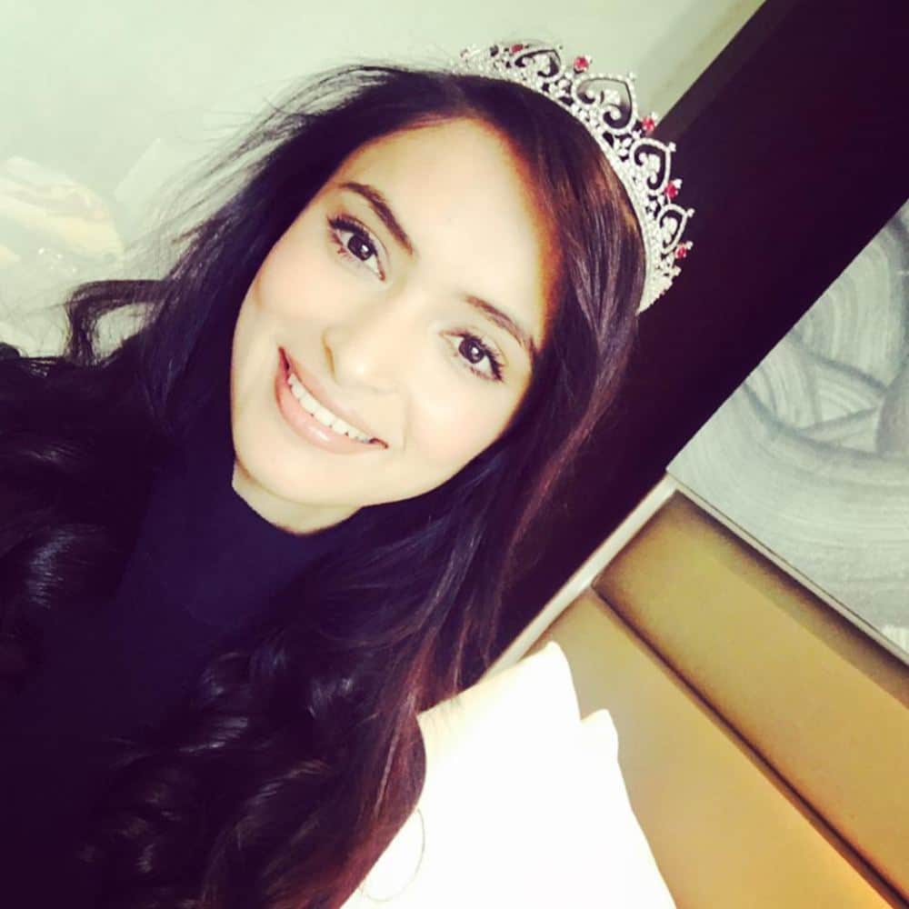 Anukriti Gusain Got title of miss india uttrakhand