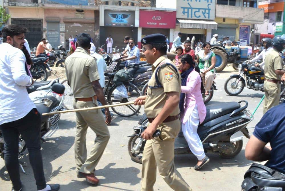 lathi charge on students in bms college