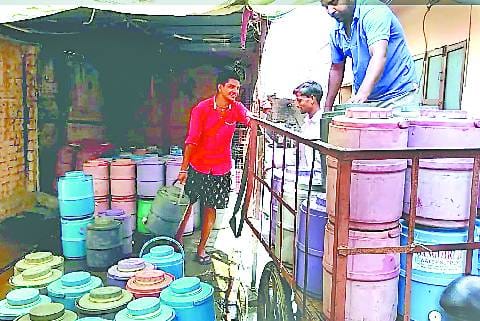 House-to-house water business, not guaranteed accuracy