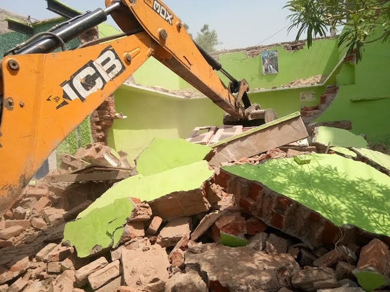 Eight houses destroyed on forest land