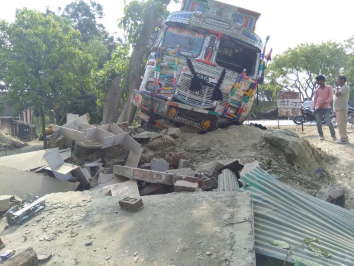 Two people injured when they enter the truck shop