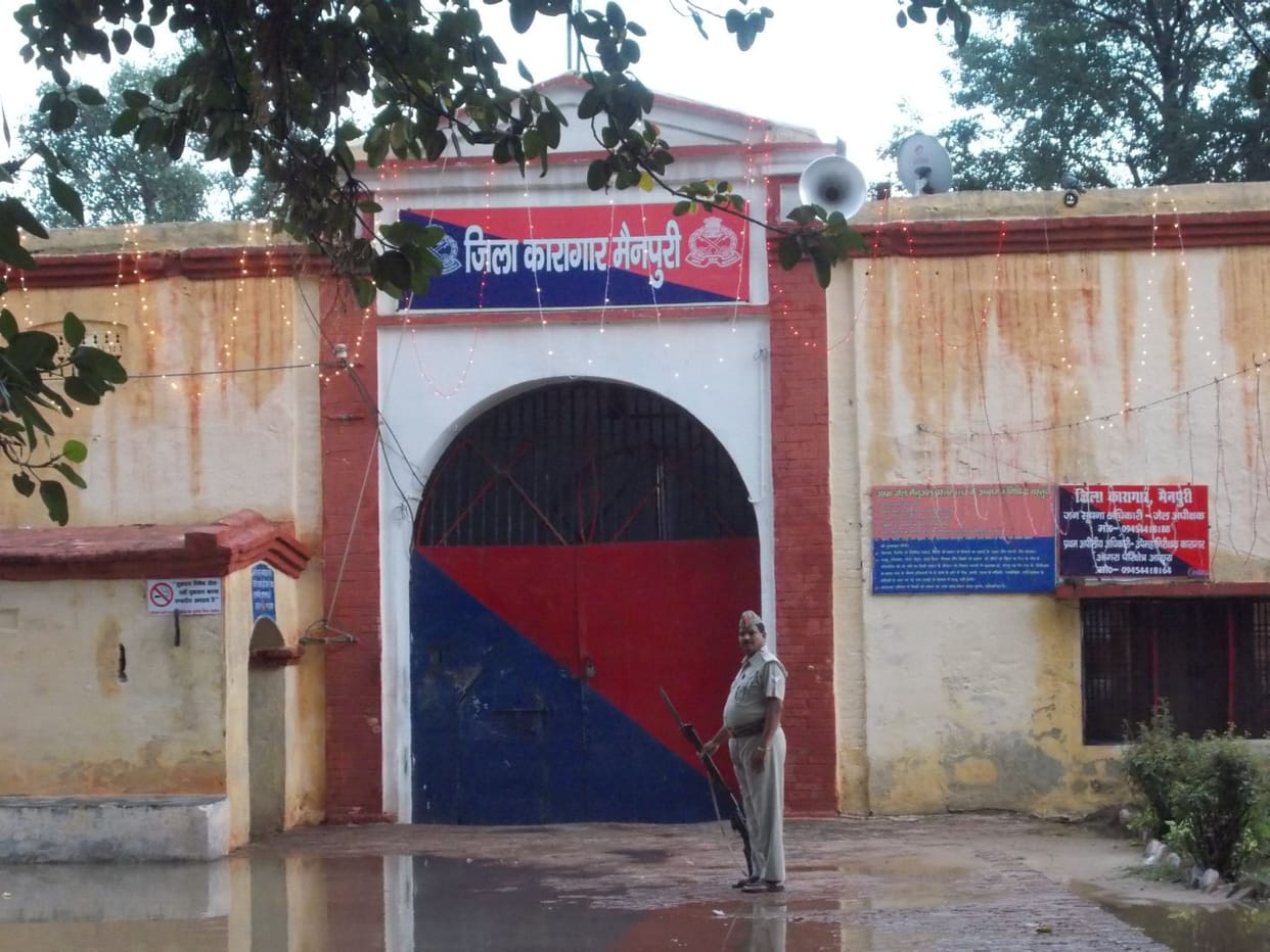 jeeva se poochhataachh karane aaee uttaraakhand pulis