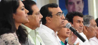 delhi congress leaders struggles for their space in party due to mcd election results
