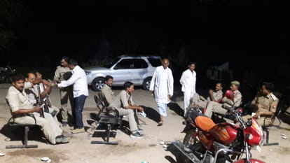 armed girls attack in wedding ceremony