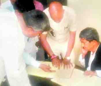 Cooperative minister staged strike in PHC, four suspended including doctor