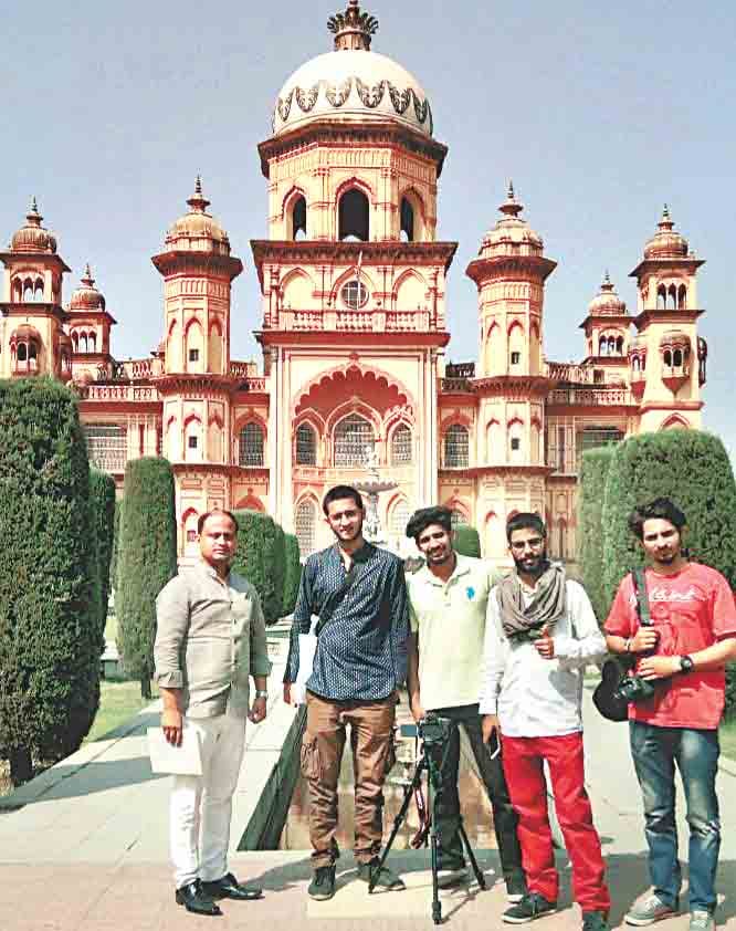 suiting of loharu fort