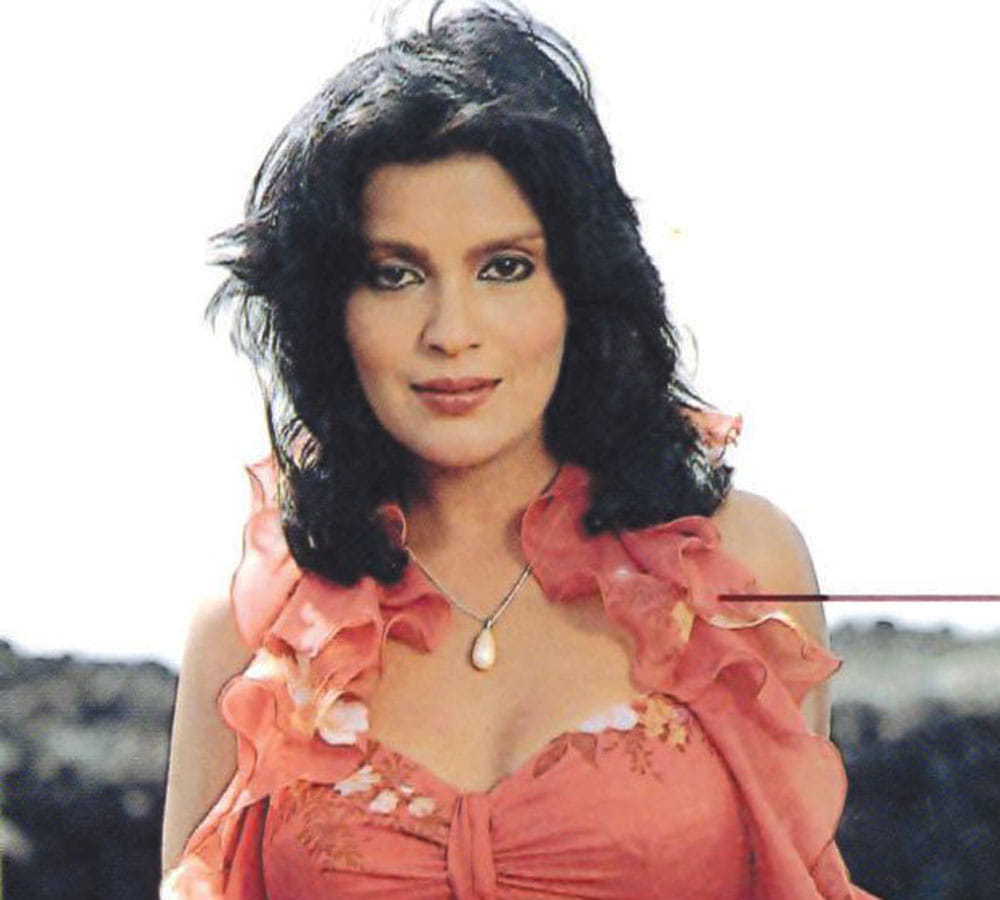 zeenat aman birthday special relationship with sanjay khan
