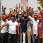 केराकत में पाक के खिलाफ प्रदर्शन करते हिंदू युवा वाहिनी के कार्यकर्ता।