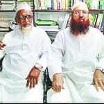 पत्रकारों से वार्ता करते उलमा