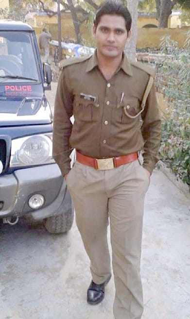 Murder of Policeman in Saharanpur, Constable girlfriend custody, see photos