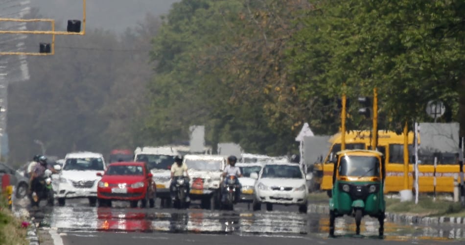 chandigarh temperature reaches 40 degree Celsius, chandigarh news