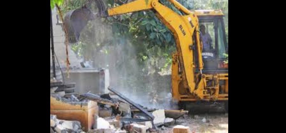 Encroachment removed by task force in noida