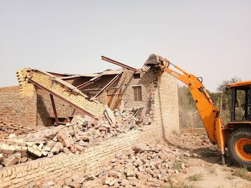development authority collapses the huoses