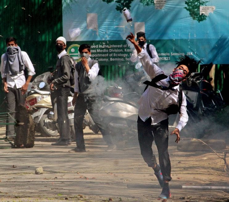 IMAGES OF KASHMIR VALLEY UNREST