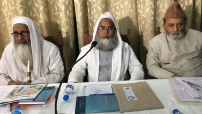 Court for Babri then Why is not the court on the triple talaq