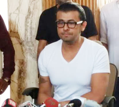 sonu nigam press conference about azaan loudspeaker issue
