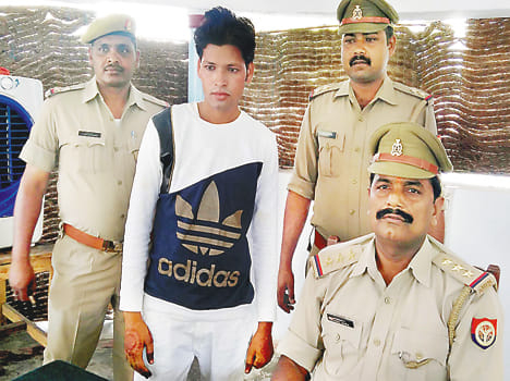 The police picked up the groom during the Nikasi