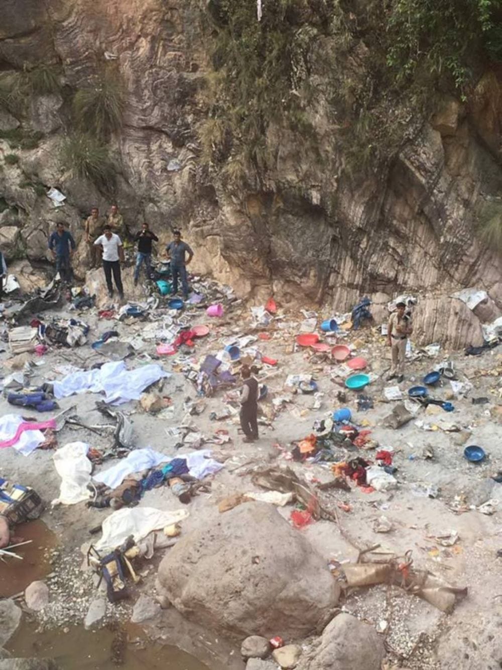 Conductor told how the Himachal bus accident happened