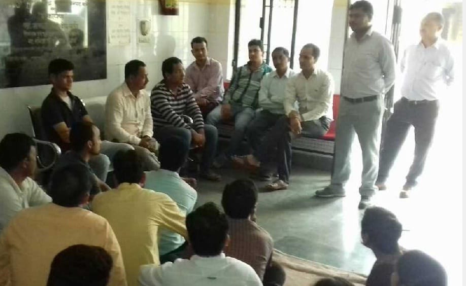 Dare performance for salary continues on third day