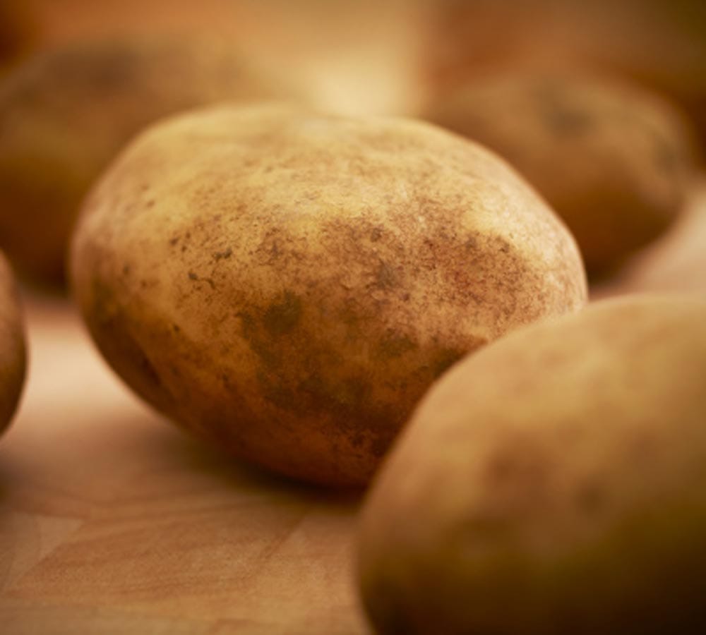 potato can be use to clean sliver jewelery