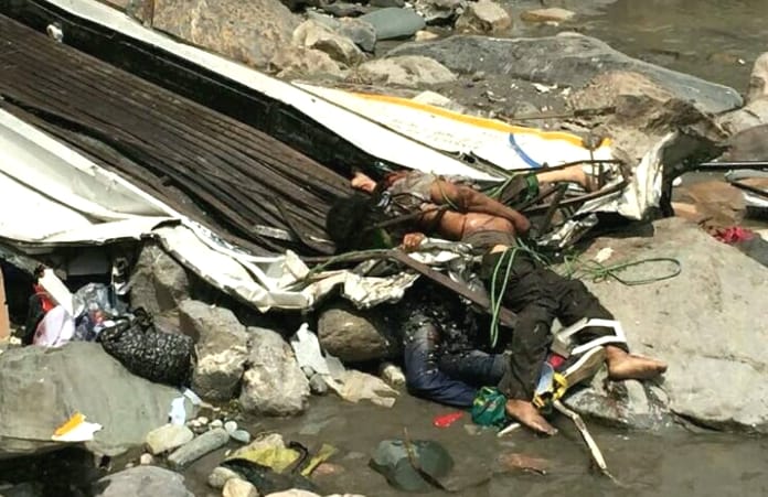 Live Photos of Gumma Bus Accident.
