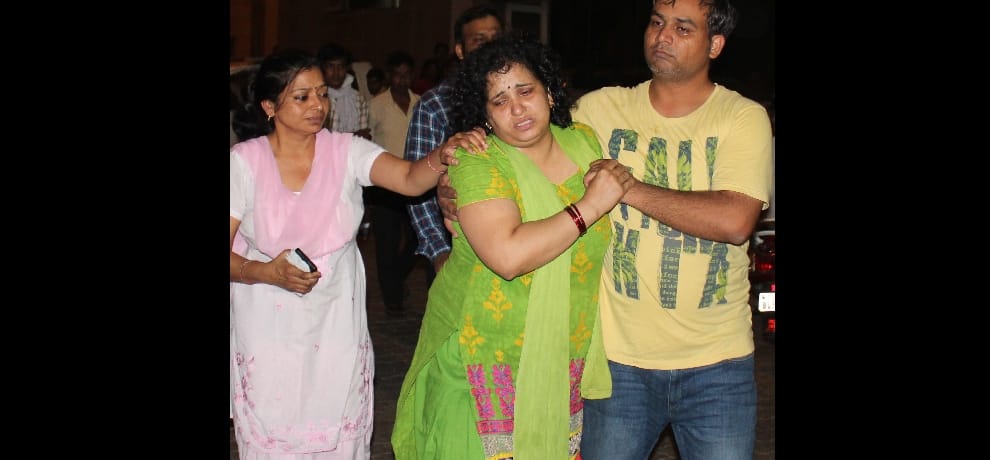  6 people died in LED bulb company fire incident in noida