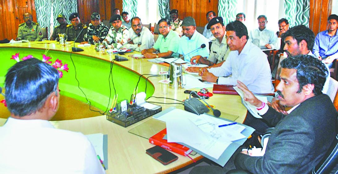 Complaint register will be maintained on every travel stop