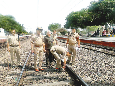 Pendrul clips found out of railway police