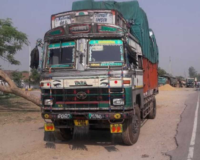 Runaway trucks steal two cloth knocks