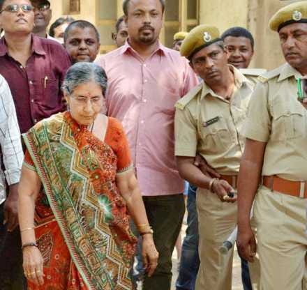 PM Narendra Modi's wife Yashoda ben worshiped in Mathura