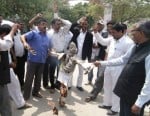 फूंका पाकिस्तान का पुतला     