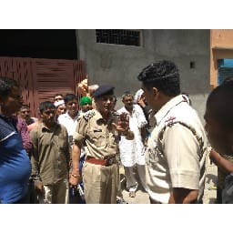 bhaswal kala nakabphos person by fire death the men