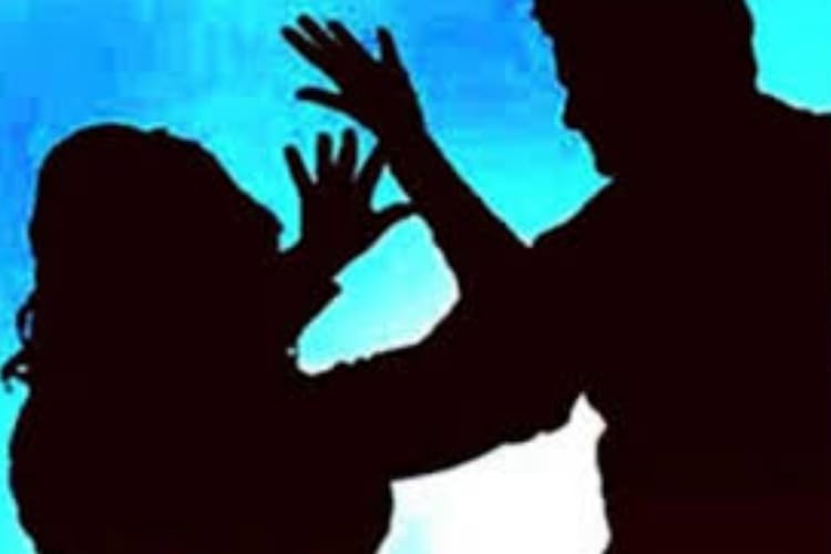 man beats his wife in lucknow