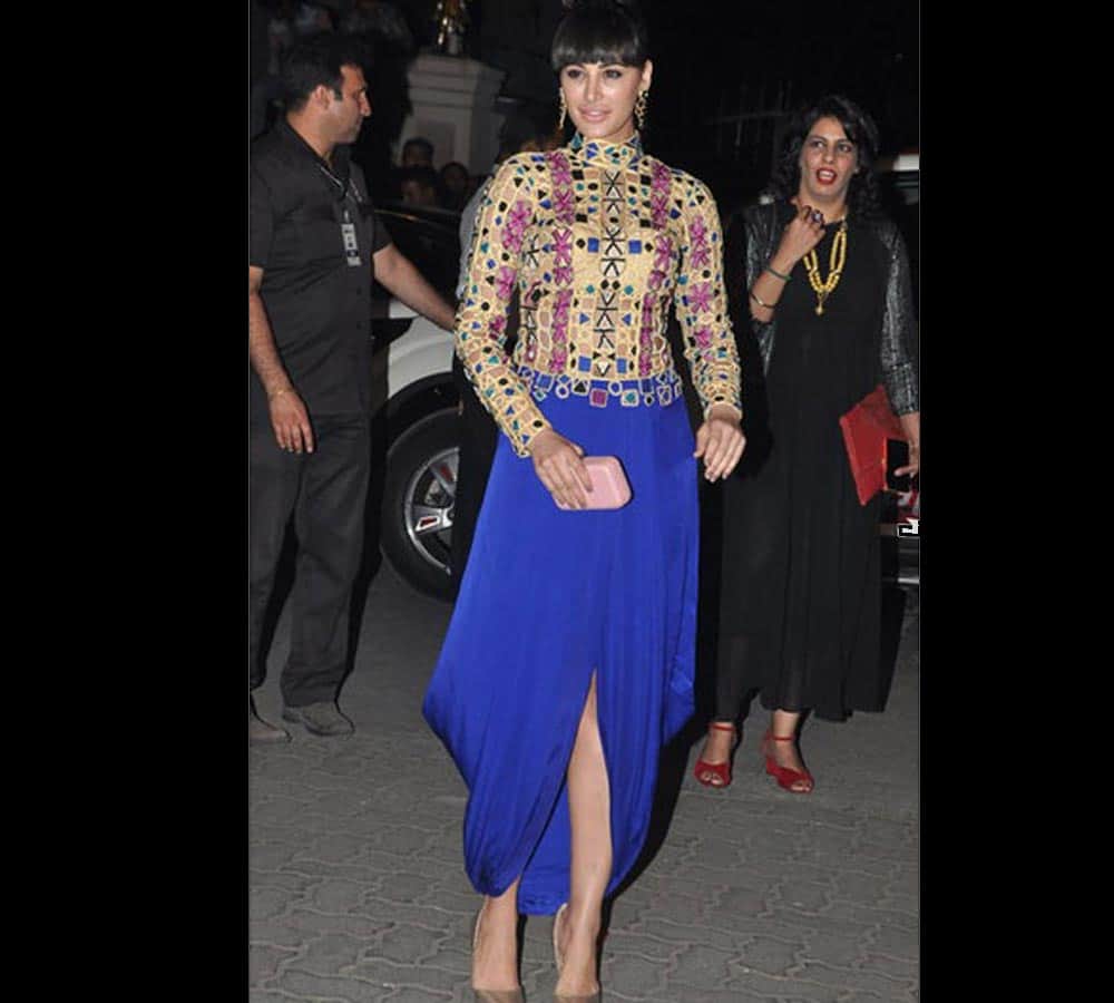 bollywood actress nargis fakhri worst dressing sense