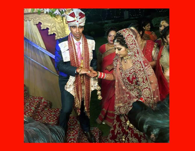 indian hockey team player mandeep antil weds with btech pass monika