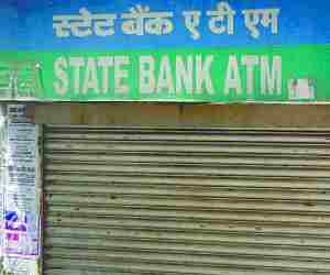 Cash crunch continues in city 
