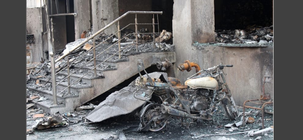 labour department issued notice to companies noida fire incident