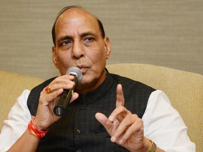 CSD 2017: hm rajnath singh addressed civil servants asked them tonot to be afraid of politicians 