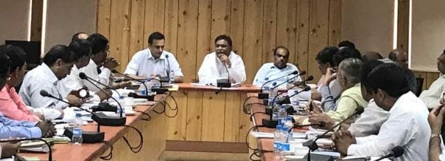 Case of fake ration card: Food and Logistics Minister class of Lee Officers