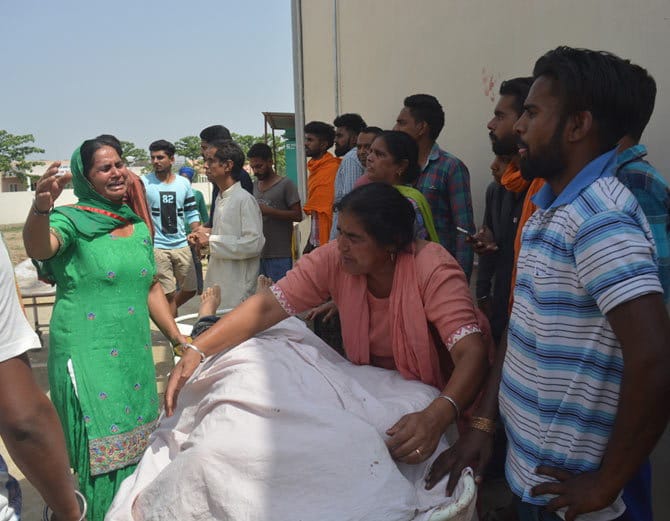 firing on cari rider boys at gurdaspur, three boys killed in gangwar