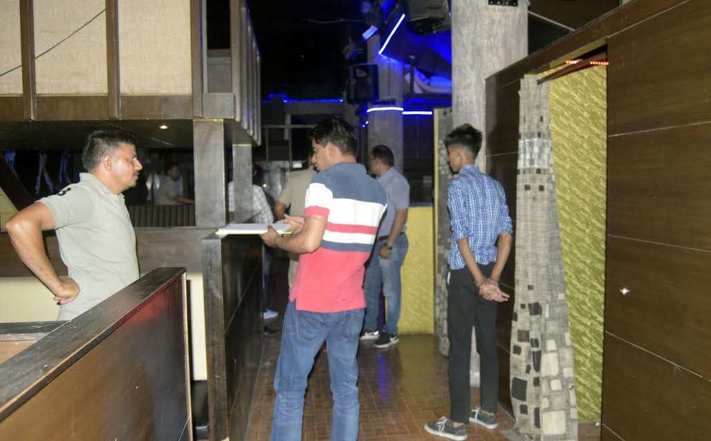 Raids in hookah bars late night, panchkula news