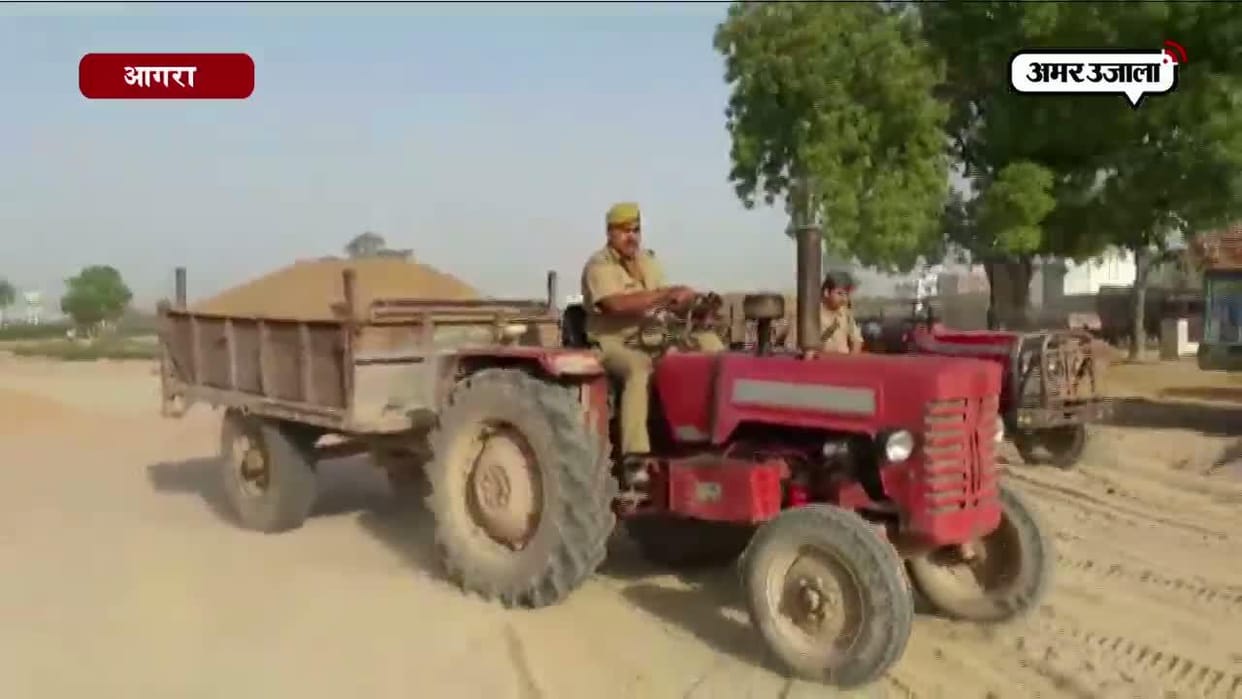 Trucks with illegal mining material - Three tractors