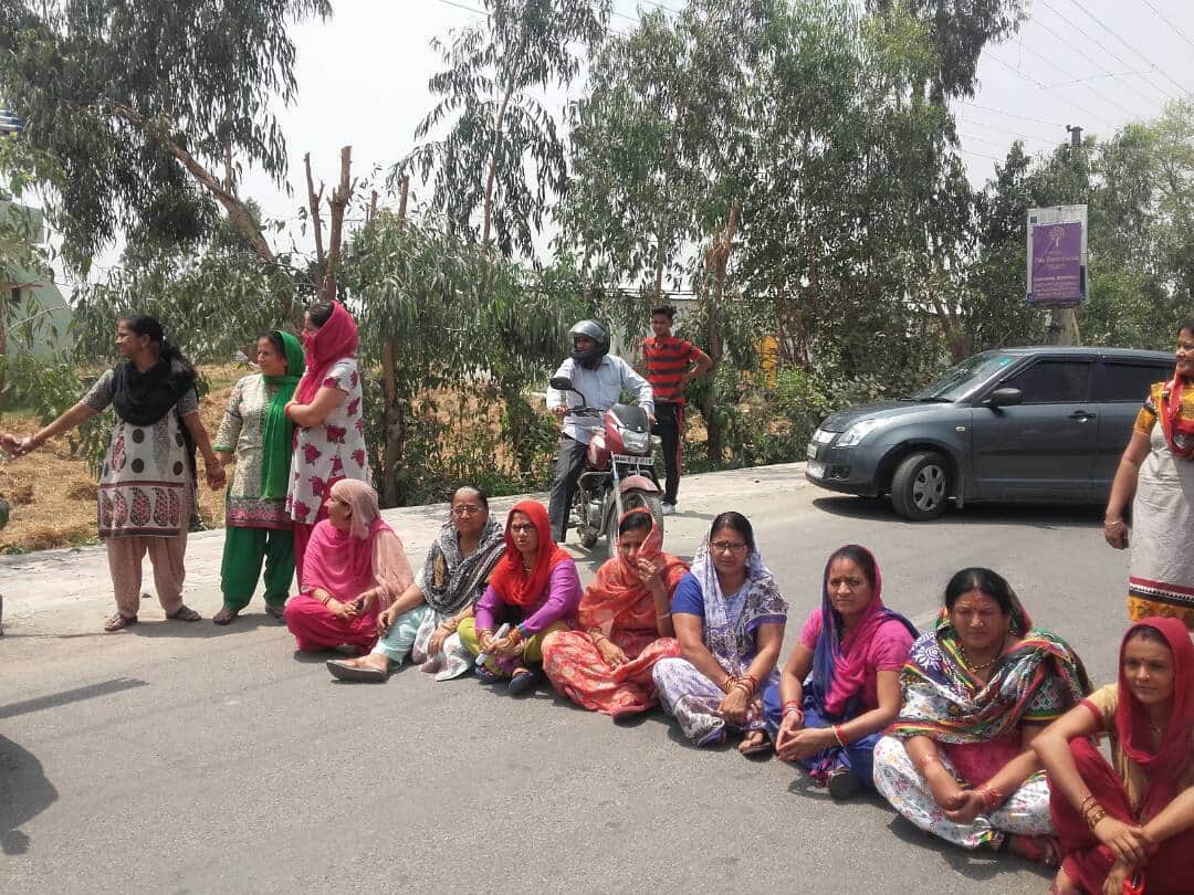photos of protest against wine shop