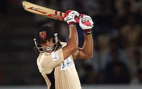   Hashim amla became 8th player to score century in the losing cause in IPL 