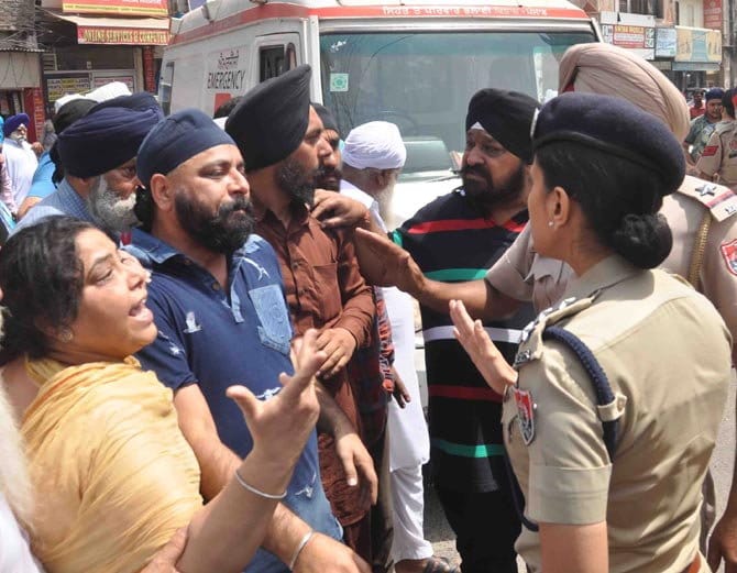 5 year relationship, girlfriend commit suicide, punjab news