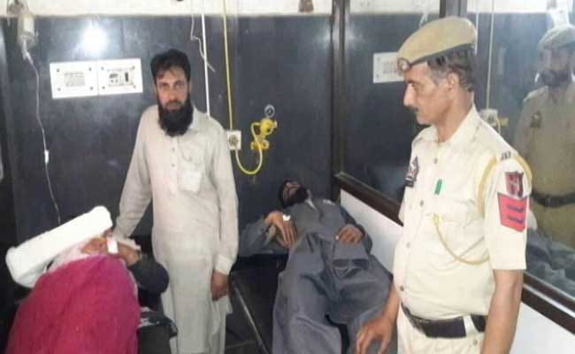 6 injured in attack of cow savers in riasi