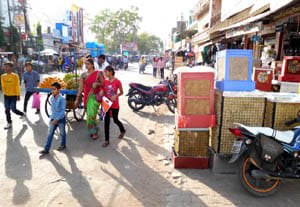 auto stand 