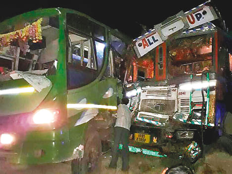  bus collision with tanker, 24 injured