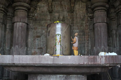 incomplete temple in india