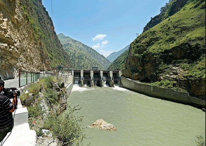  One Killed as Car Falls into Larji Dam at Mandi.